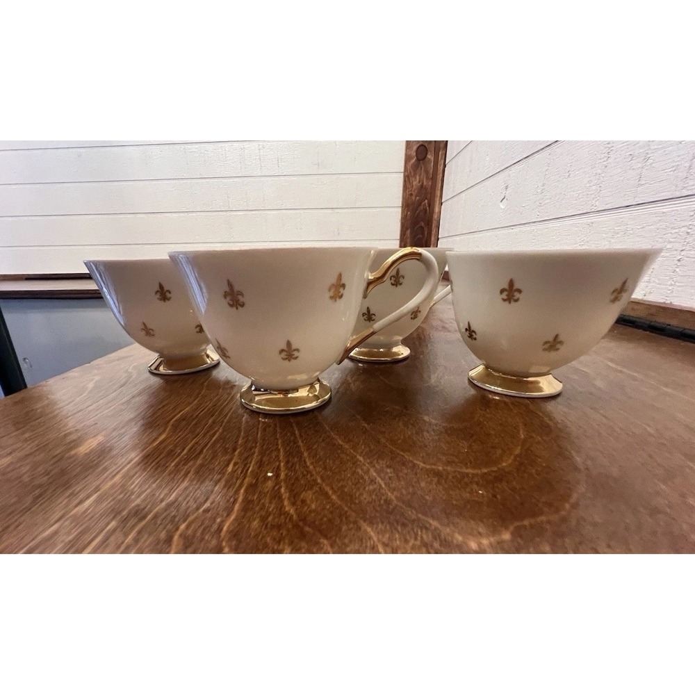 Set Of 4 Fleur De Lis Vtg Tea Cups Style 3512